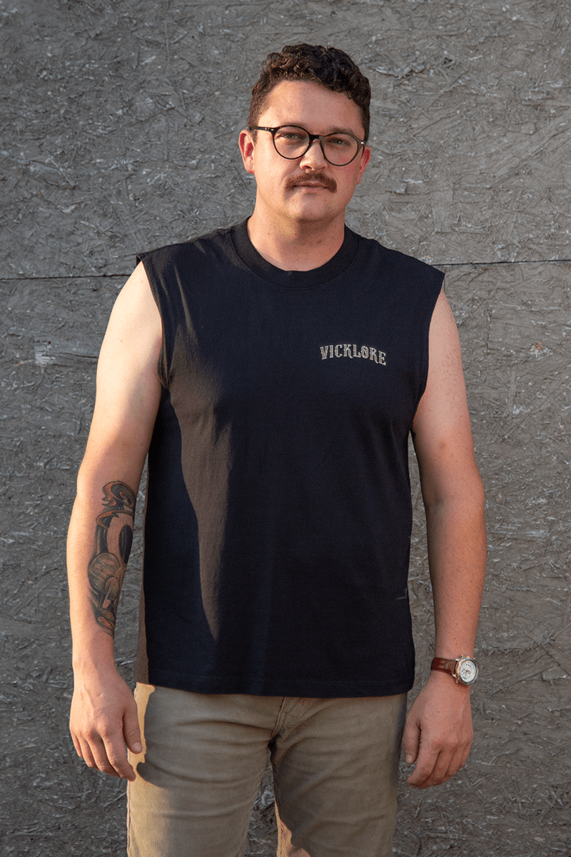 Traditional Sabertooth Muscle Tee - Vicklore