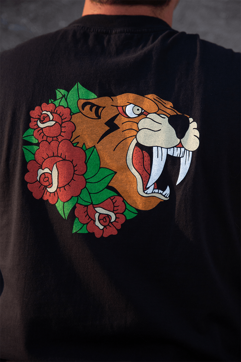 Traditional Sabertooth Muscle Tee - Vicklore