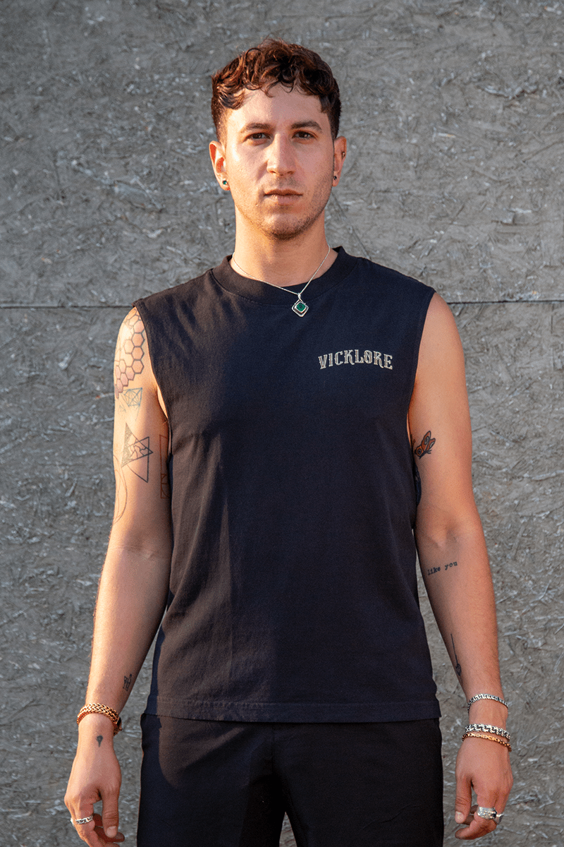 Traditional Sabertooth Muscle Tee - Vicklore